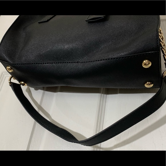 Michael Kors -Black Saffiano Leather Purse with crossbody strap - Picture 11 of 16